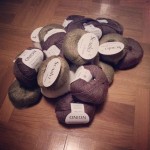 Scarlet och Organic wool + Nettles